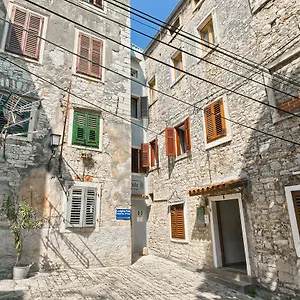 Hostel Pula Ostello Pola