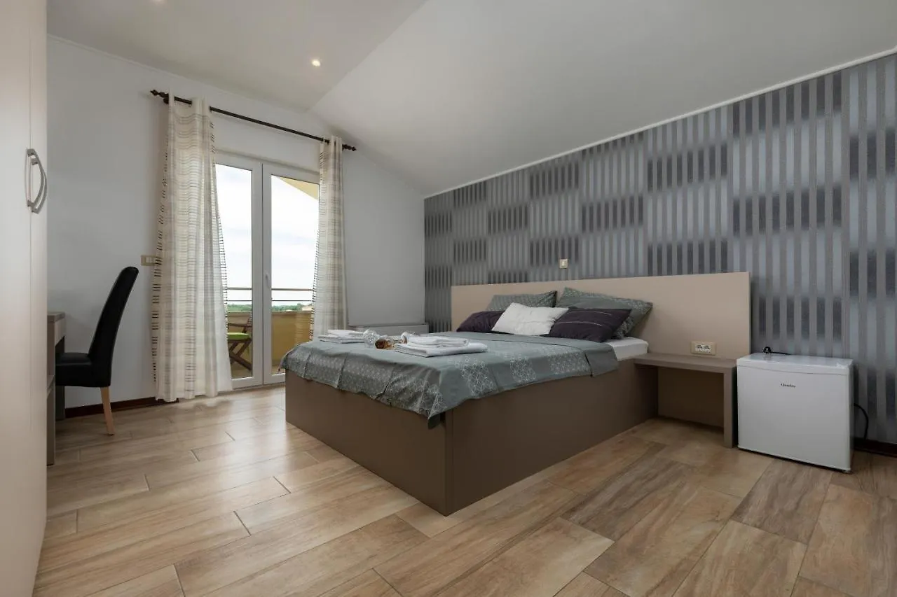 B&B Villa Oasa 1 Rovinj 5*,  Croatia